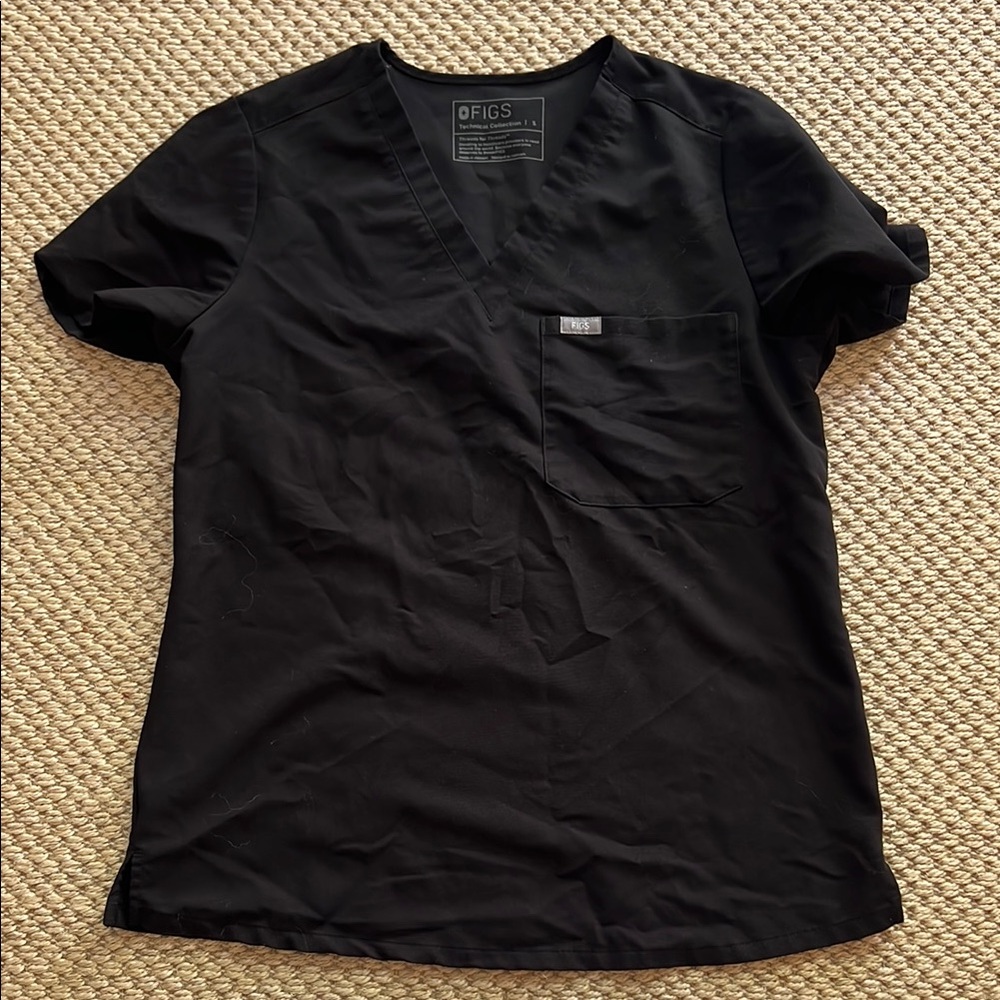 FIGS Black Scrub Top